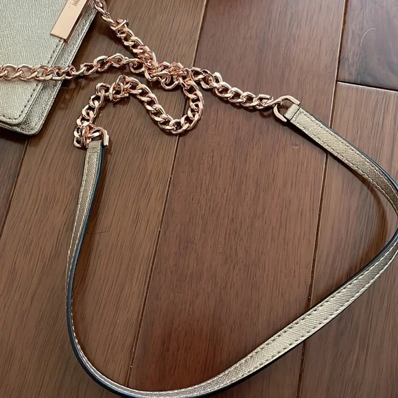 Michael Kors 3 in 1 Crossbody in Rose Gold - Picture 12 of 15